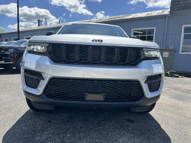 new 2024 Jeep Grand Cherokee car, priced at $47,530