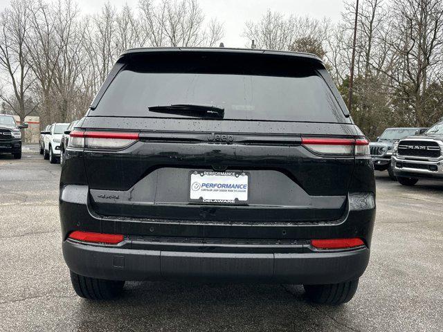 new 2025 Jeep Grand Cherokee car, priced at $43,175