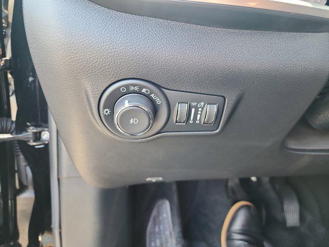 new 2025 Jeep Compass car, priced at $27,260