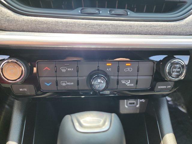 new 2025 Jeep Compass car, priced at $26,610