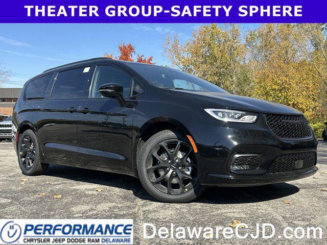 new 2025 Chrysler Pacifica car, priced at $55,870