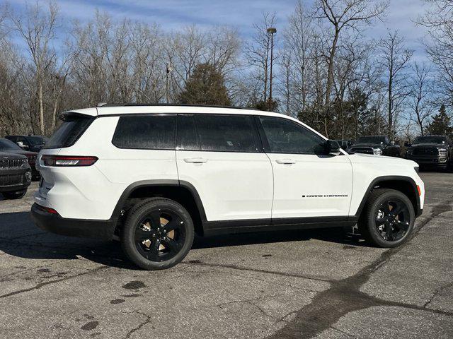 new 2025 Jeep Grand Cherokee L car, priced at $48,040