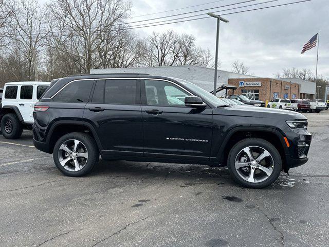 new 2024 Jeep Grand Cherokee car, priced at $43,360