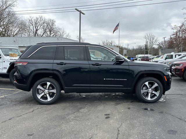 new 2024 Jeep Grand Cherokee car, priced at $43,360