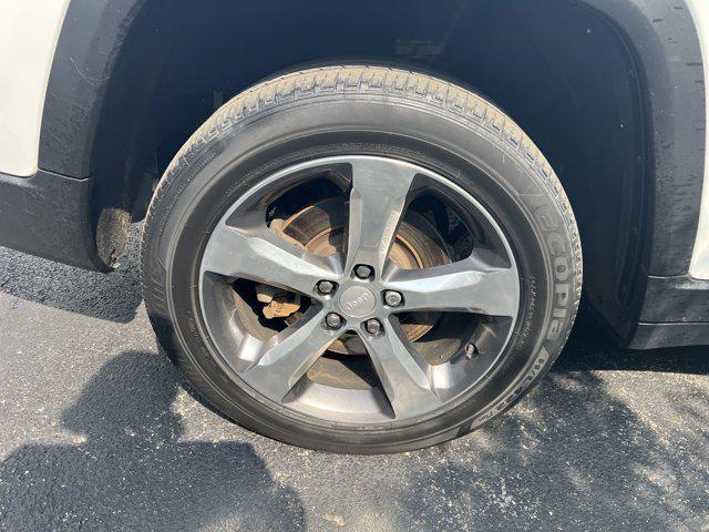 used 2021 Jeep Grand Cherokee L car, priced at $26,995