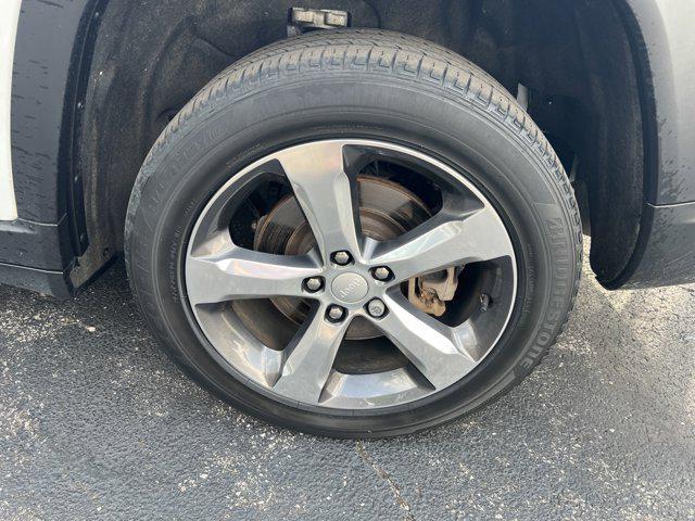used 2021 Jeep Grand Cherokee L car, priced at $26,995