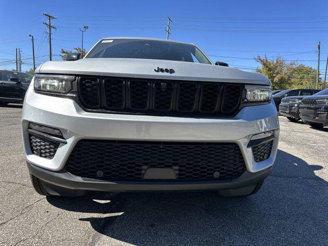 new 2025 Jeep Grand Cherokee car, priced at $53,460