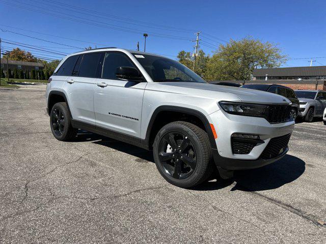 new 2025 Jeep Grand Cherokee car, priced at $53,460