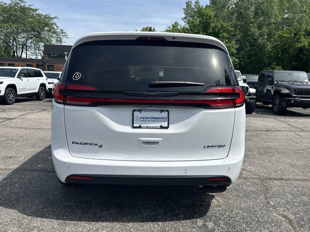 new 2024 Chrysler Pacifica car, priced at $55,365