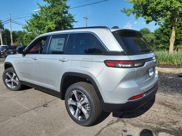 new 2025 Jeep Grand Cherokee car, priced at $43,515