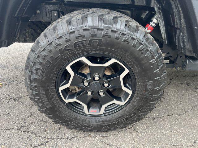 used 2020 Jeep Gladiator car, priced at $34,295