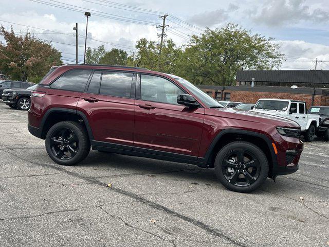 new 2025 Jeep Grand Cherokee car, priced at $53,460