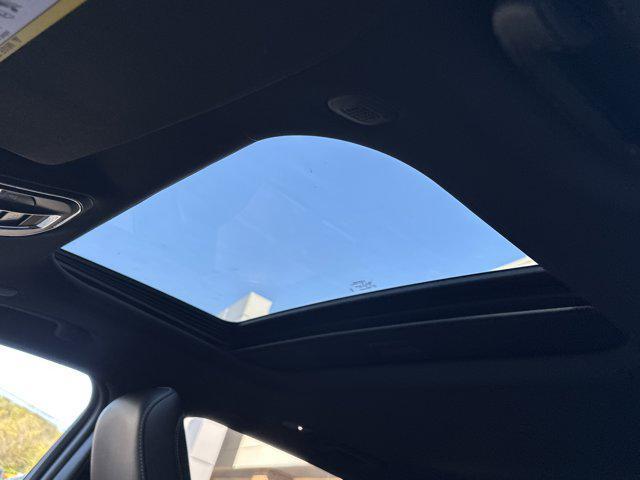 new 2025 Jeep Grand Cherokee car, priced at $39,248