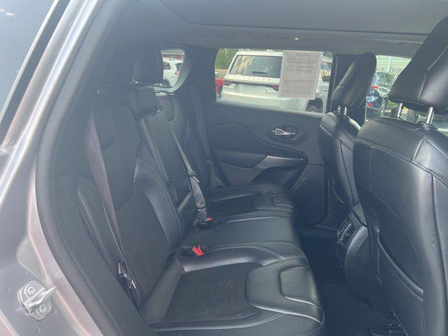 used 2020 Jeep Cherokee car, priced at $15,995