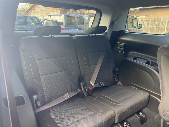 used 2023 GMC Acadia car, priced at $27,295