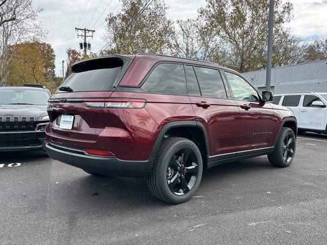 new 2025 Jeep Grand Cherokee car, priced at $41,784