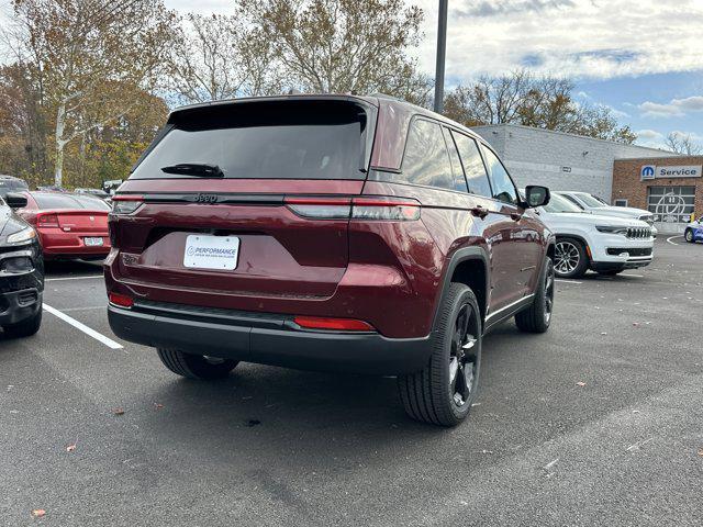 new 2025 Jeep Grand Cherokee car, priced at $41,784