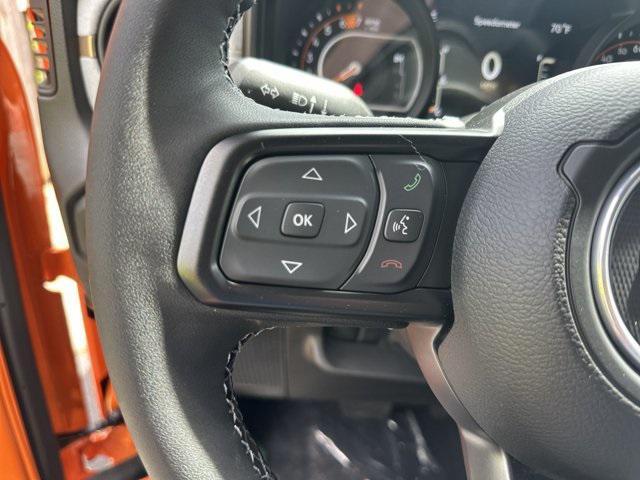 new 2025 Jeep Wrangler car, priced at $49,171