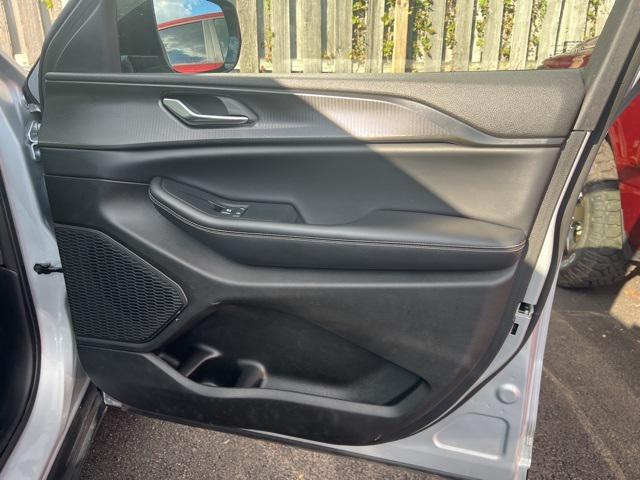 used 2023 Jeep Grand Cherokee L car, priced at $30,495