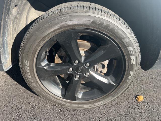 used 2023 Jeep Grand Cherokee L car, priced at $30,495