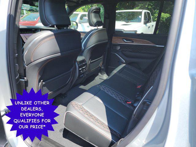 new 2025 Jeep Grand Cherokee car, priced at $64,819