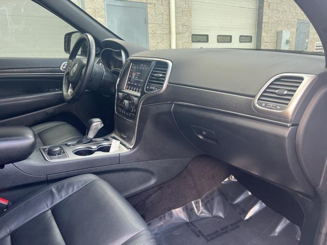 used 2018 Jeep Grand Cherokee car, priced at $17,995