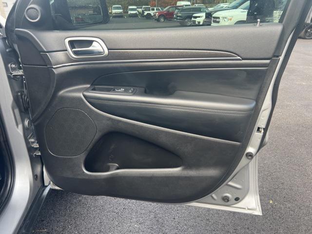 used 2018 Jeep Grand Cherokee car, priced at $17,995