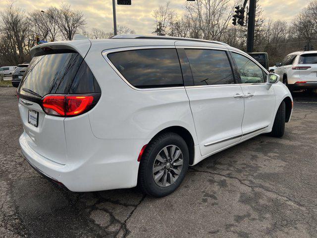 used 2019 Chrysler Pacifica car, priced at $15,995