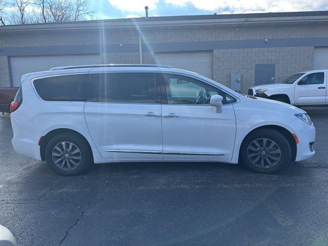 used 2019 Chrysler Pacifica car, priced at $16,795