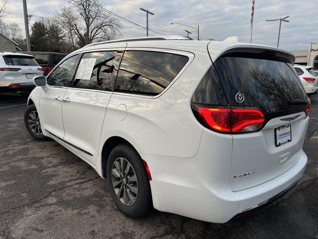 used 2019 Chrysler Pacifica car, priced at $15,995