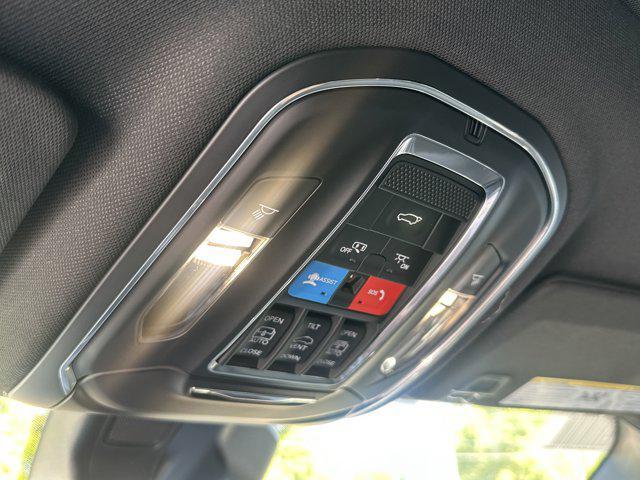 new 2025 Jeep Grand Cherokee L car, priced at $49,915