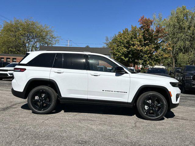 new 2025 Jeep Grand Cherokee car, priced at $53,860