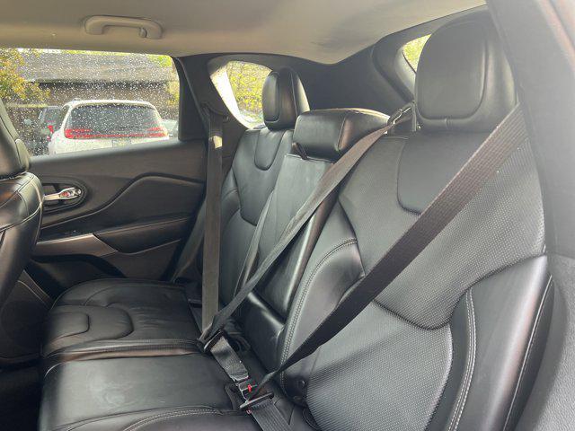 used 2019 Jeep Cherokee car, priced at $17,495