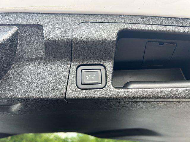 used 2023 GMC Acadia car, priced at $28,295