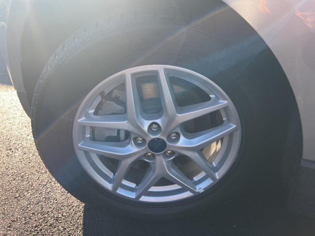 used 2022 Ford Edge car, priced at $20,995