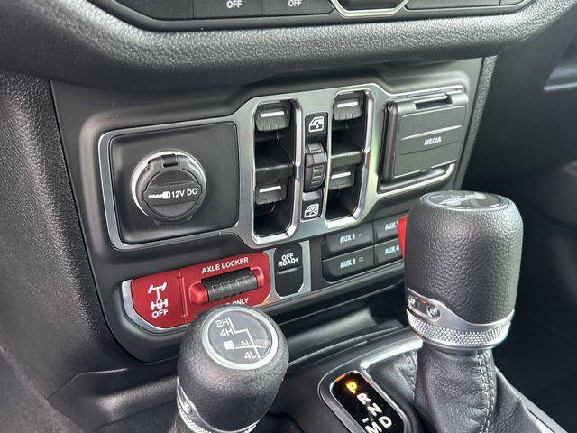 new 2025 Jeep Wrangler car, priced at $53,122