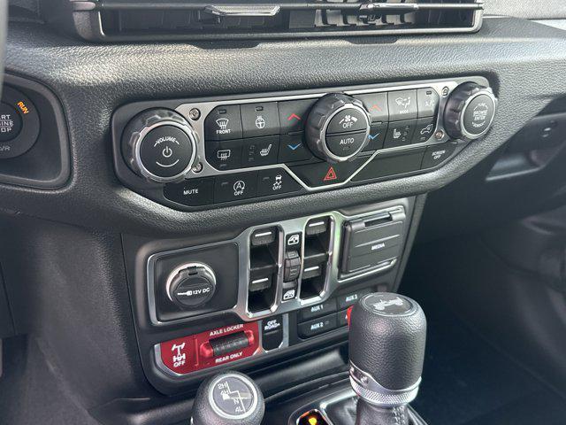 new 2025 Jeep Wrangler car, priced at $53,122