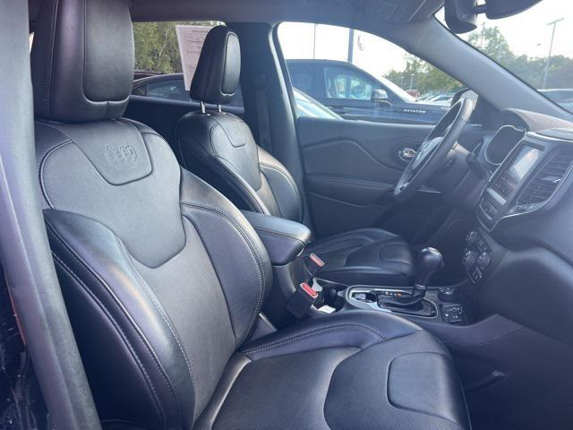 used 2023 Jeep Cherokee car, priced at $21,995