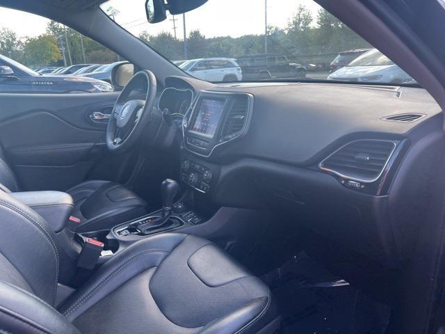 used 2023 Jeep Cherokee car, priced at $21,995