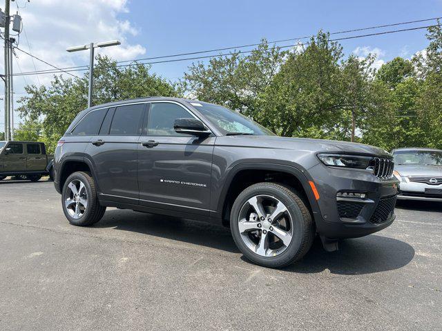 new 2025 Jeep Grand Cherokee car, priced at $48,410