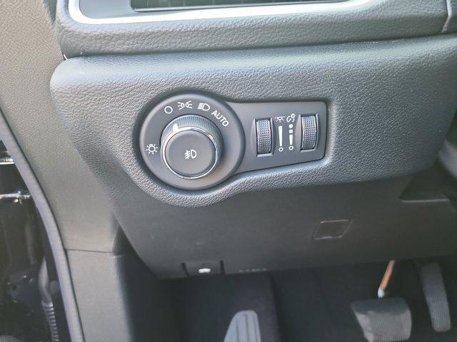 new 2026 Chrysler Pacifica car, priced at $40,492
