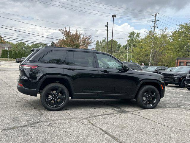 new 2025 Jeep Grand Cherokee car, priced at $53,460