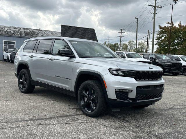 new 2025 Jeep Grand Cherokee L car, priced at $56,555