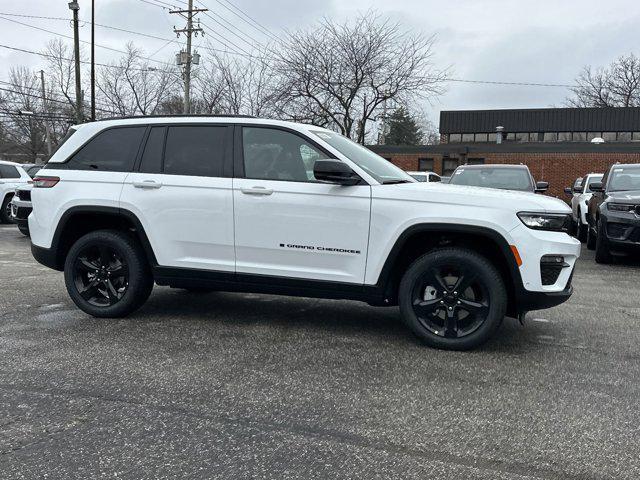 new 2025 Jeep Grand Cherokee car, priced at $49,860