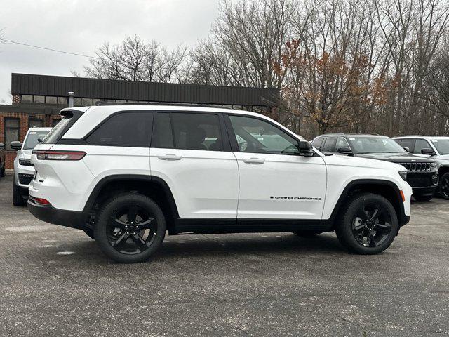 new 2025 Jeep Grand Cherokee car, priced at $49,860