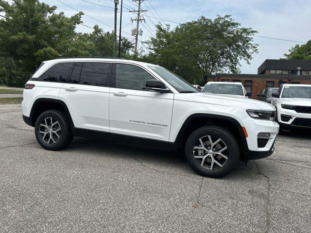 new 2024 Jeep Grand Cherokee car, priced at $52,215