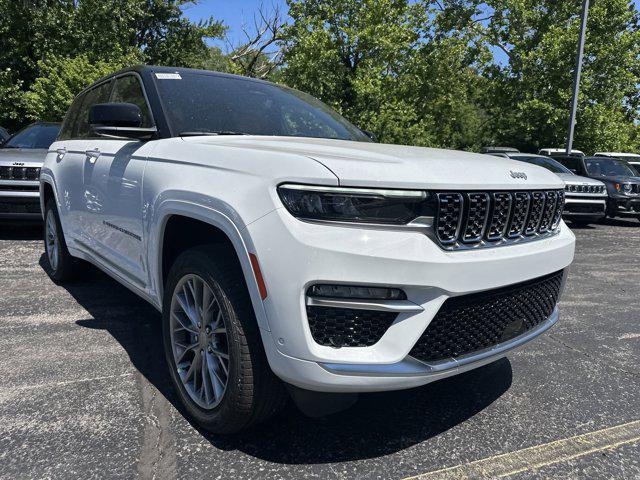 new 2024 Jeep Grand Cherokee L car, priced at $51,175