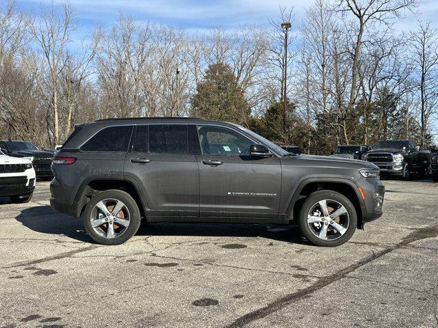 new 2025 Jeep Grand Cherokee car, priced at $46,435