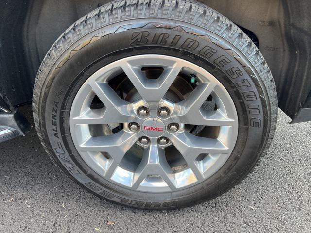 used 2018 GMC Yukon car, priced at $26,495