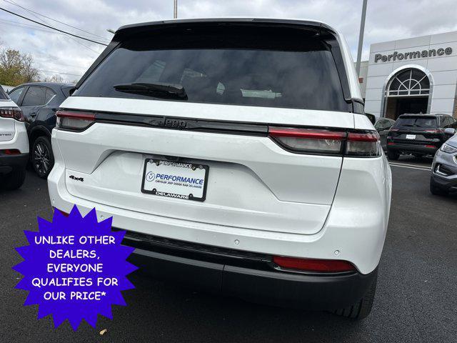 new 2025 Jeep Grand Cherokee car, priced at $40,298
